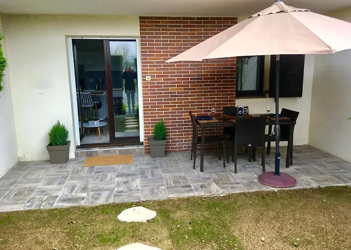 Rez De Jardin En Acces Direct